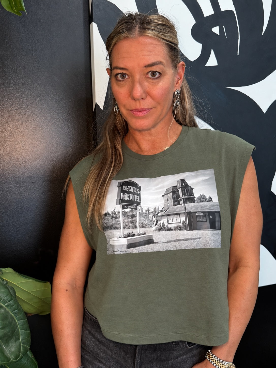 Bates Motel Graphic Muscle Tee — Olive